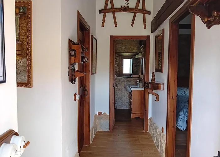 Stone Cottage Santiago
