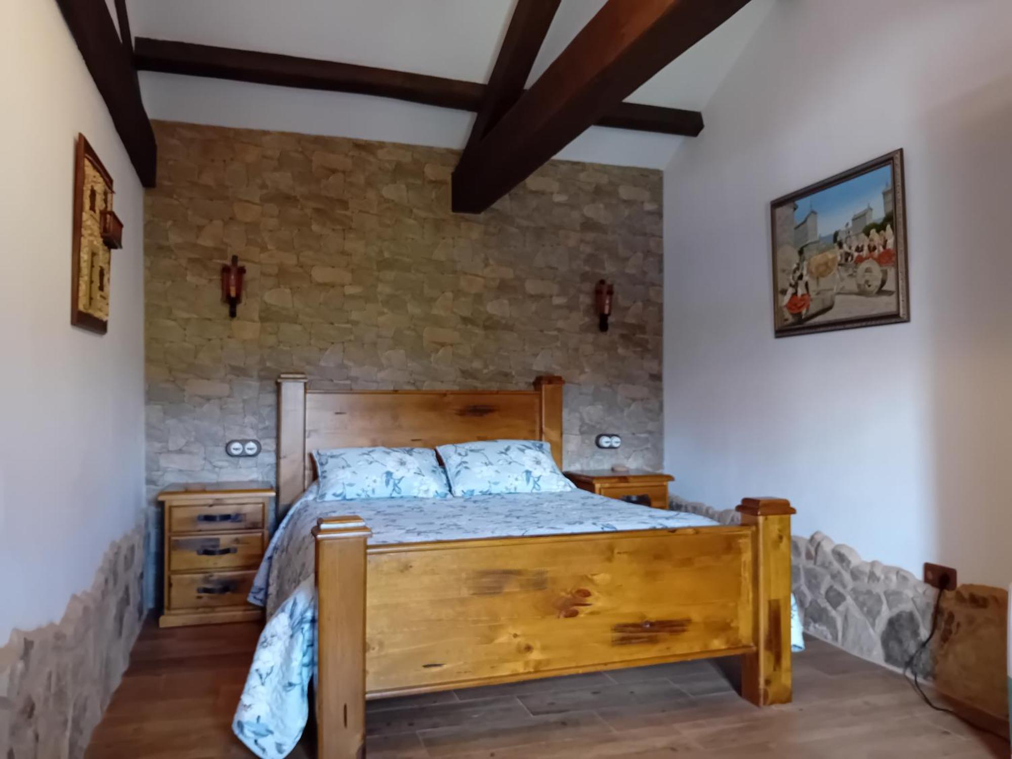 Holiday home Stone Santiago *